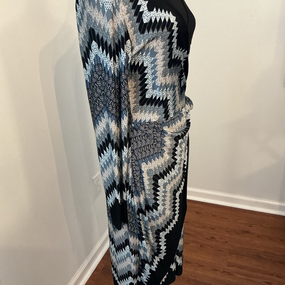 Cache Black and Cream Zigzag Long Sleeve Dress - Picture 7 of 11